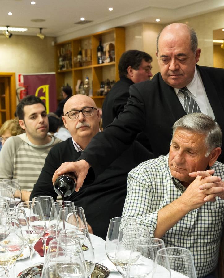 Cata del Otoño Enológico de la Fundacion Caja Rural en el Restaurante La Codorniz