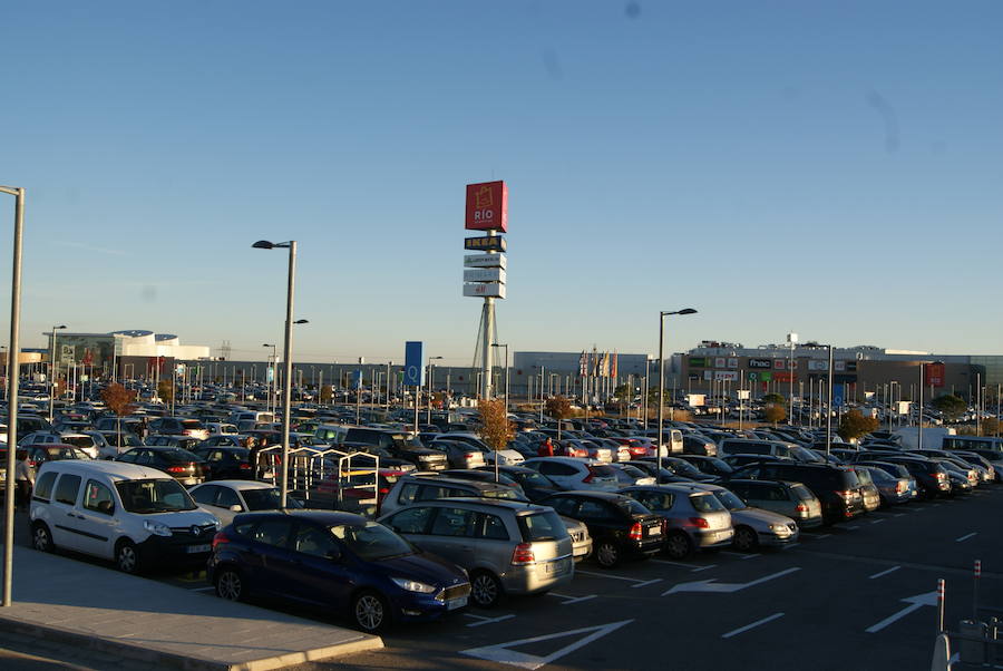 Accesos a Rio Shopping el primer día de rebajas