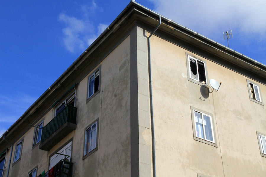 Un incendio deja tres heridos en Segovia