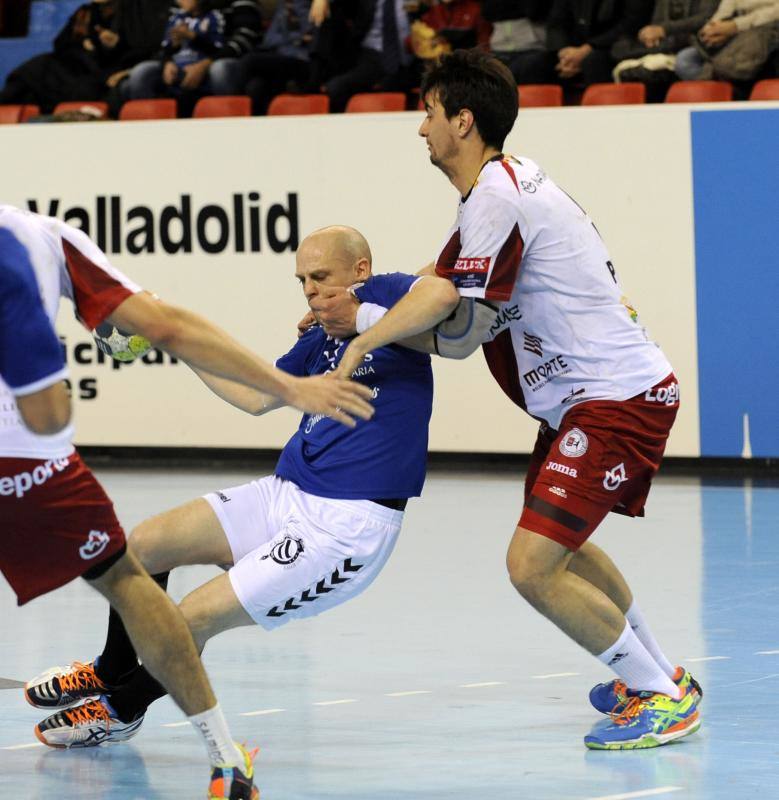 Partido del Atlético Valladolid contra el Naturhouse en el Polideportivo Huerta del Rey (Valladolid)