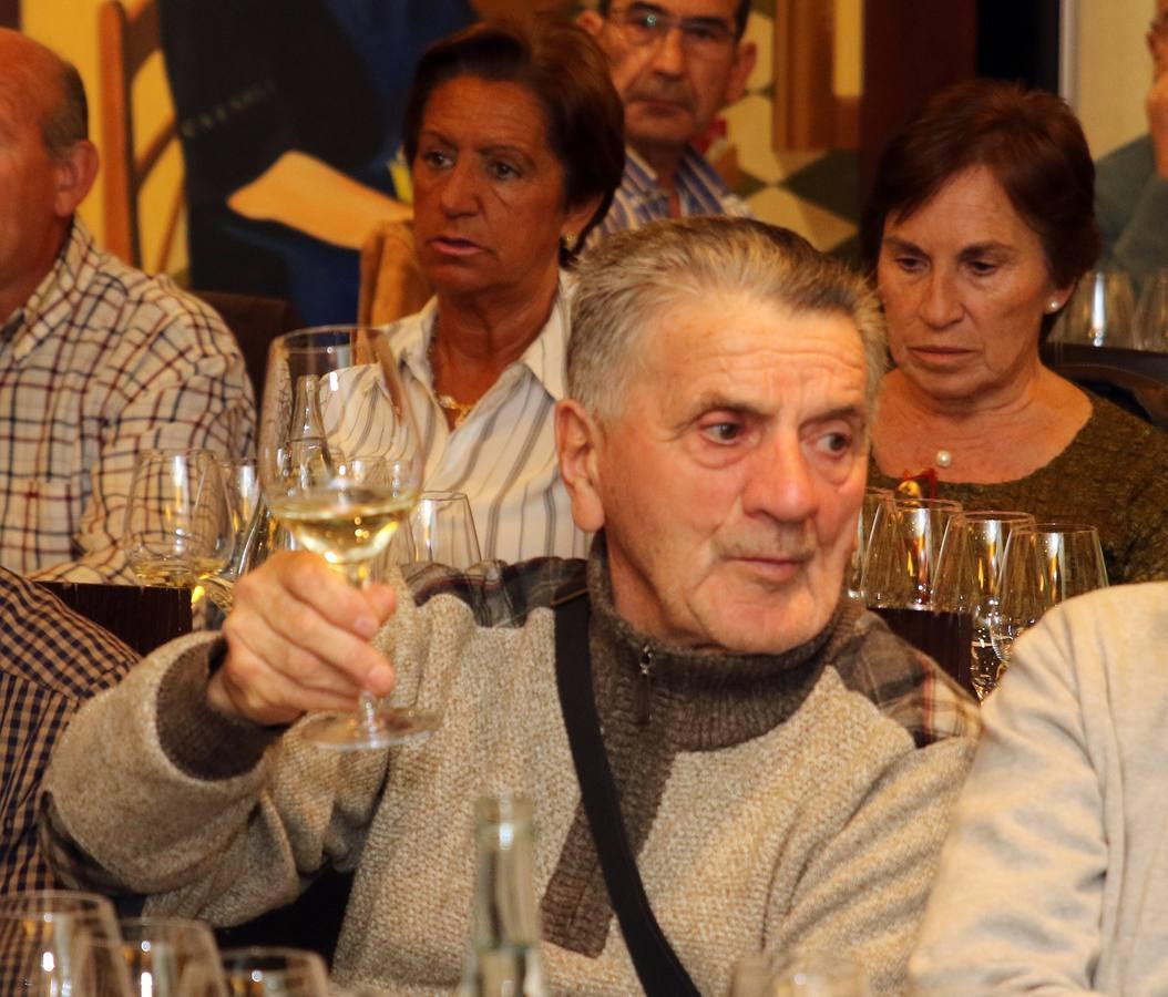 Cata de vinos y vermú organizada por la Semana de Cocina de Segovia