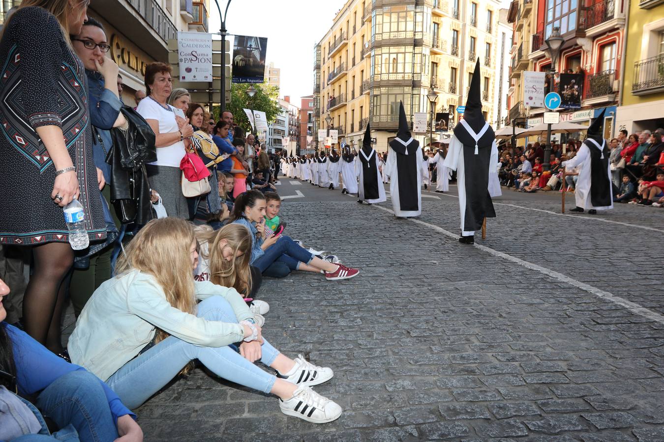 Procesión General de la Sagrada Pasión del Redentor (2/2)