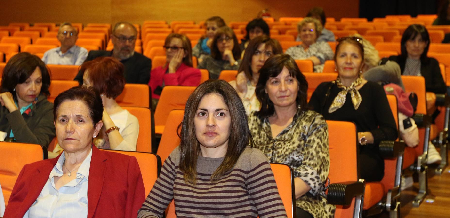 El doctor José María Fernández Moya participa en las Aulas de Salud de El Norte de Castilla