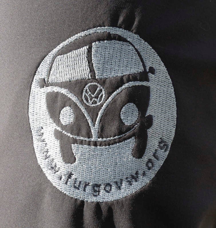 Jornada del domingo en la concentración nacional de furgonetas 'camper' en Palencia