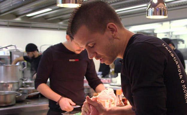 David Muñoz divide a los tuiteros