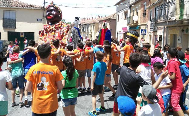 Palazuelos de Eresma vive la fiesta en la calle