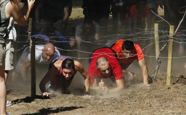 Más de 200 participantes en la I Nalon Beast Race Inferno en Laguna de Duero