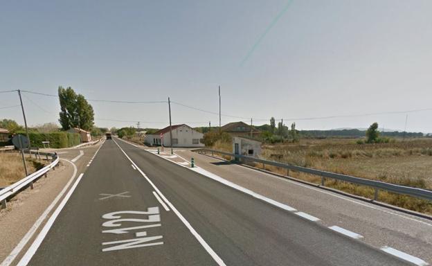 Dos personas fallecen en Zamora tras una salida de vía en la N-122