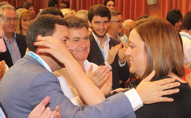Armisén sale elegida por el 96% de los compromisarios