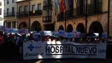 Alrededor de 7.000 personas se manifiestan en Aranda por un nuevo hospital