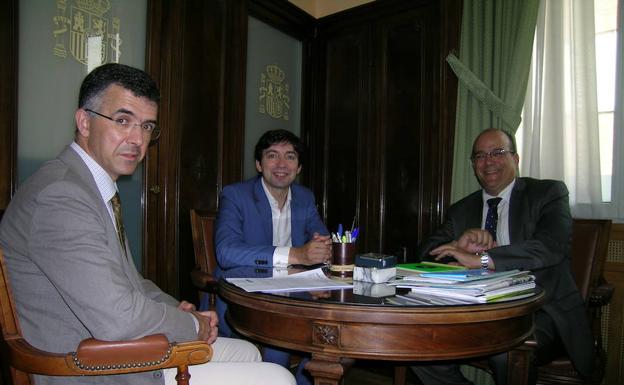 Javier Largo Maeso, jefe de la Unidad de Carreteras del Estado en Palencia