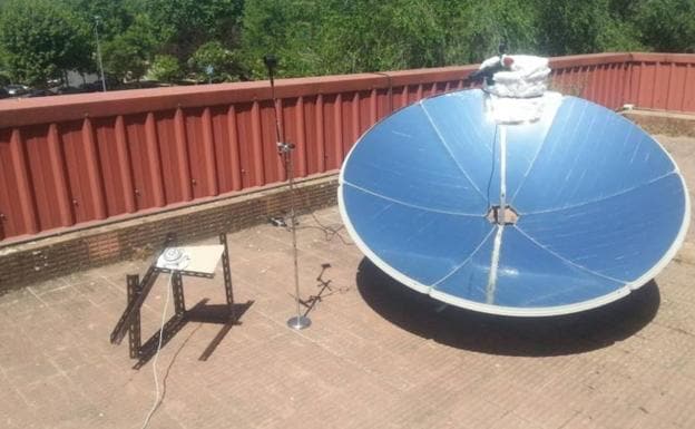 Un horno solar de bajo coste ideado en UVA, premiado y rumbo a África