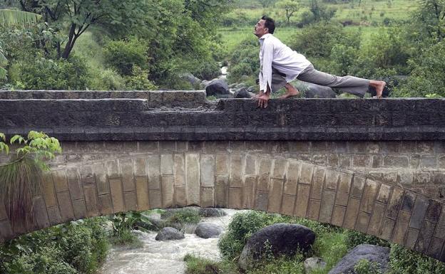 El yoga contribuye al desarrollo cognitivo y fomenta hábitos de vida saludable