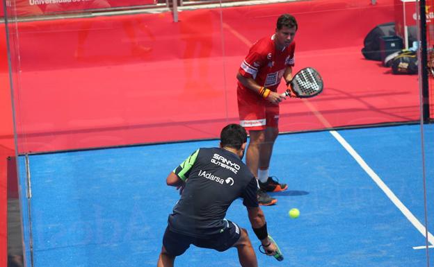 Chingotto y Tello dan la campanada al vencer Lamperti y Mieres