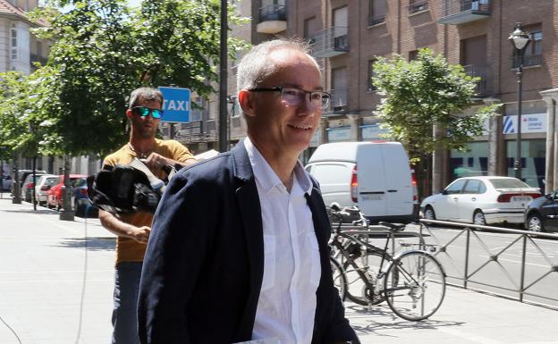 Los testigos de la trama eólica culpan al exviceconsejero Rafael Delgado, «quien daba las instrucciones»