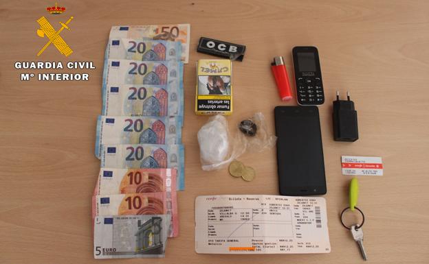 La Guardia Civil detiene a un grupo criminal dedicado al tráfico de cocaína en Arévalo