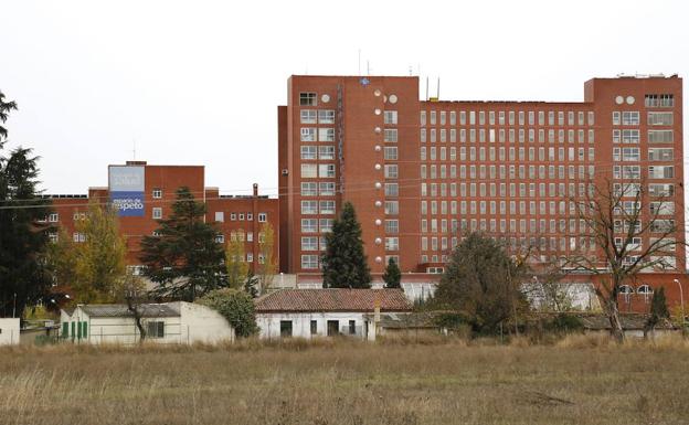 Los socialistas lamentan la negativa del PP para habilitar una partida al nuevo hospital