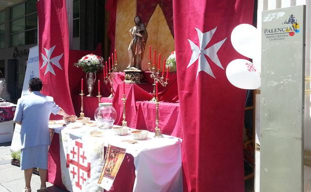 La Cofradía del Santo Sepulcro instala el sábado el altar de San Juan Bautista