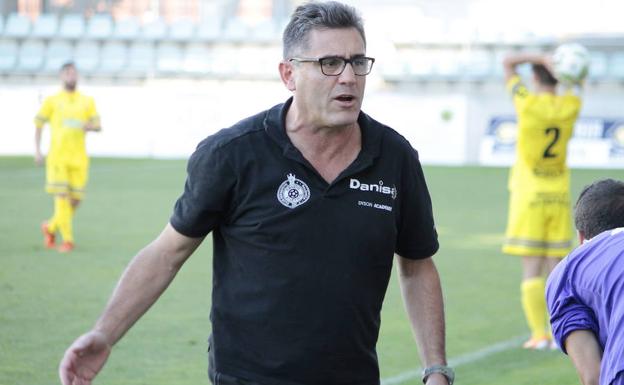 Lolo Infante también abandona el Cristo