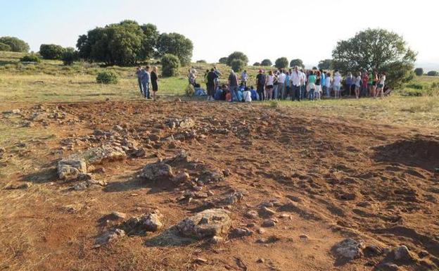 Tercera campaña de excavaciones en los campamentos romanos del Cerro del Talayón