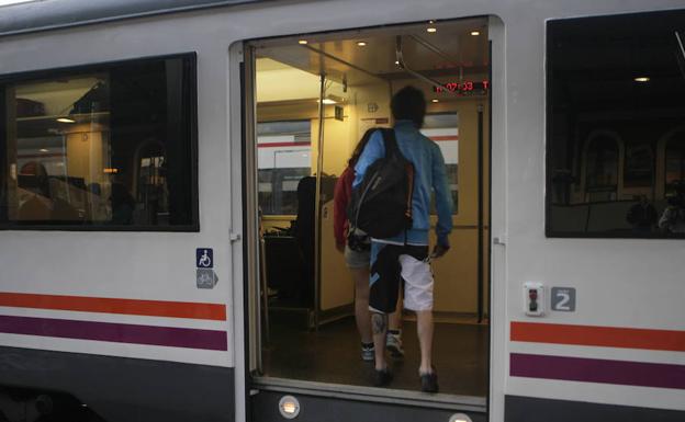 El tren 'playero' ya está aquí