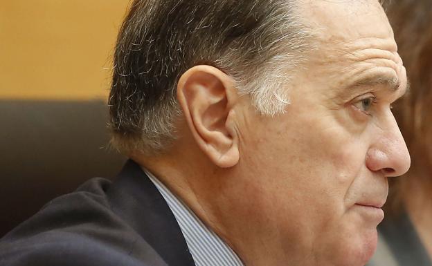 El juez rechaza el recurso de Villanueva a su citación en el caso Perla Negra