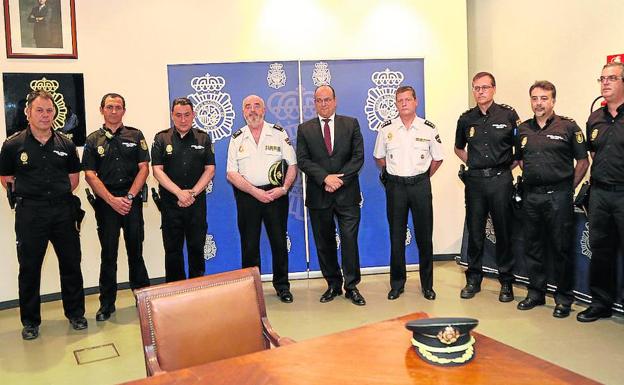 El jefe superior de Policía se presenta en Palencia