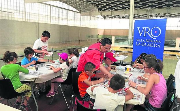 La Olmeda intensifica su vida cultural en el 49 aniversario de su descubrimiento