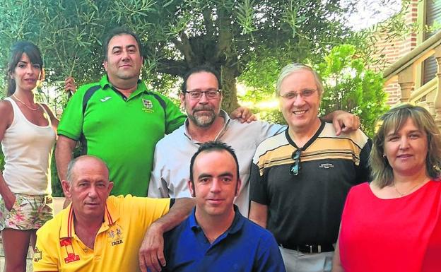 El PP de Nava 'jubila' a sus ediles más veteranos para rearmarse