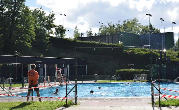 Muere ahogado un niño en una piscina de Teruel