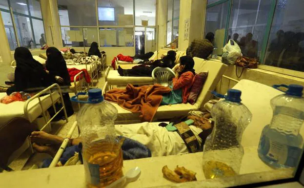 Yemen registra 300.000 casos sospechosos de cólera y 1.700 muertos