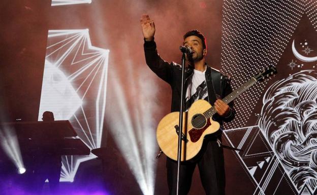 Más de 6.000 personas bailan el ritmo ‘Despacito’ de Fonsi en Laguna de Duero