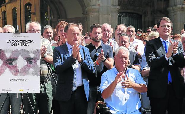 El Ayuntamiento recordará todos los años el asesinato de Miguel Ángel Blanco