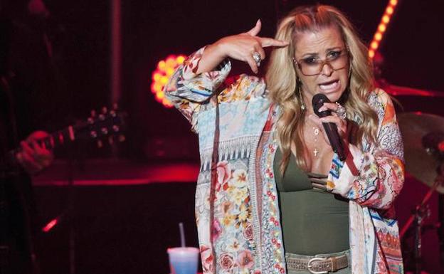 Anastacia: «No uso nunca 'auto-tune'»