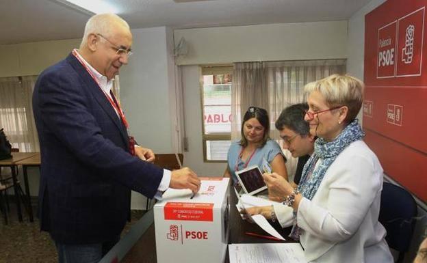 Agustín Martínez se presenta a las primarias del PSOE de Palencia