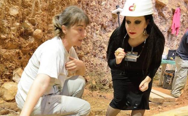 Alaska se convierte en embajadora de la Fundación Atapuerca