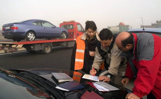 La presión de la competencia abarata los seguros de auto una media del 9% en Castilla y León