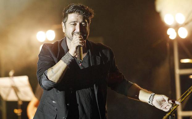 Antonio Orozco: «Agarraos fuerte porque vamos llenitos de sorpresas al concierto»