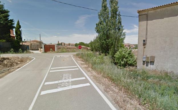Herido grave un ciclista de 16 años en un accidente con un turismo en Moral de la Reina