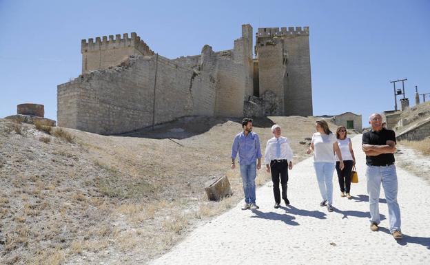 La Junta invierte 31.593 euros para mejorar los entornos del castillo de Ampudia