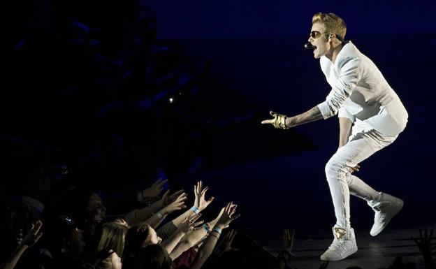 Justin Bieber se disculpa por cancelar su gira