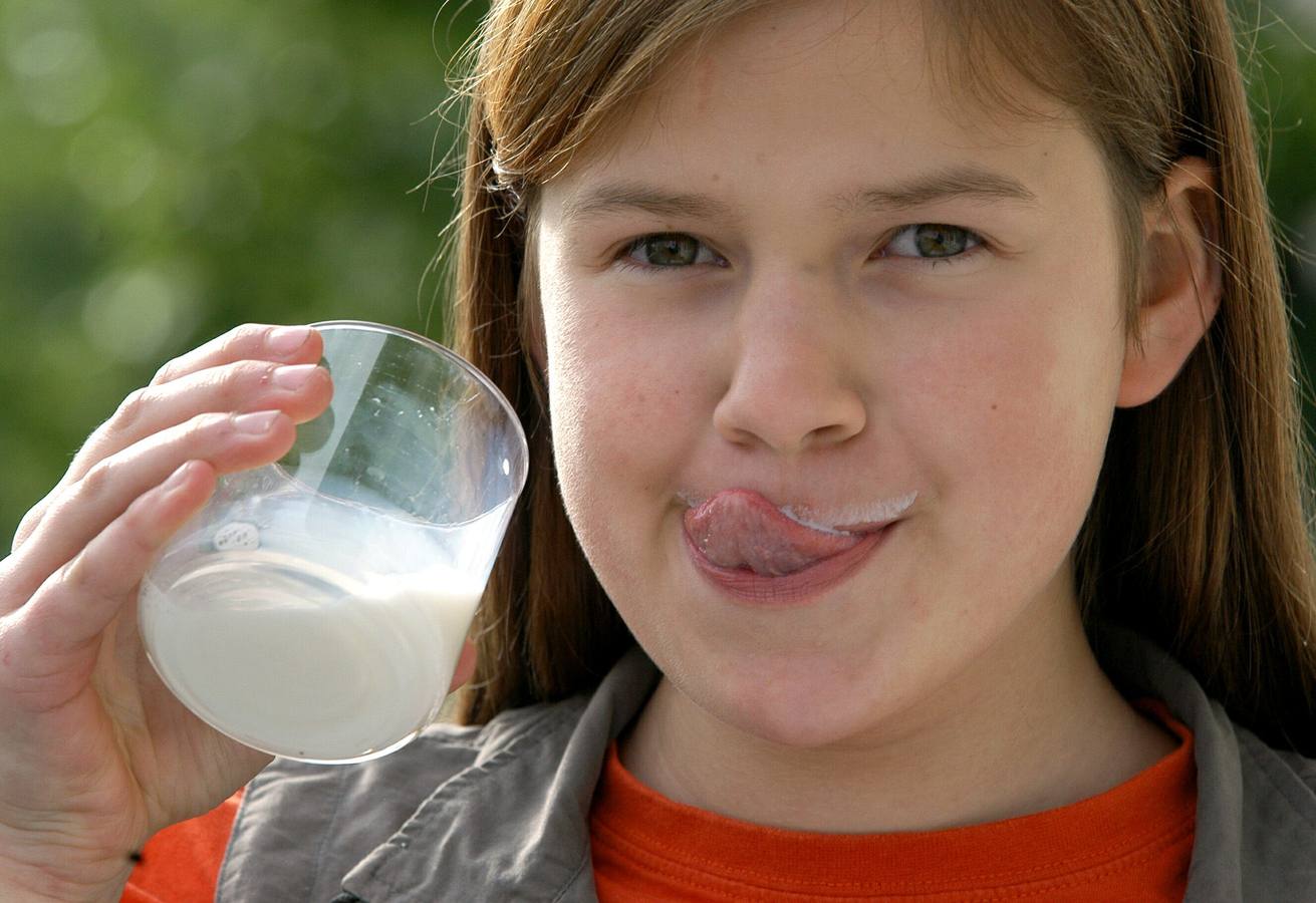 Calidad Pascual dona 7.500 litros de leche para la campaña 'Ningún niño sin bigote'