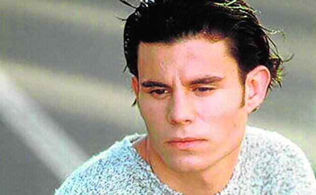 El hijo secreto de Julio Iglesias pide ayuda al Defensor del Pueblo