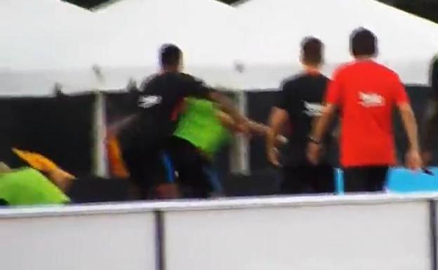 Neymar y Semedo, 'enganchados' en un entrenamiento