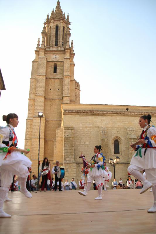 XXXVI Festival de Paloteo y Danza de Ampudia-2