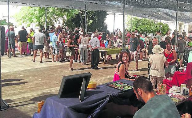 El municipio se vuelca un año más con la artesanía más tradicional de la zona