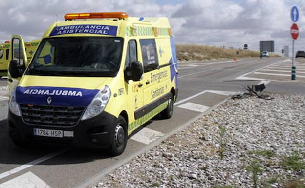 Una mujer herida tras una colisión entre dos coches en Valladolid