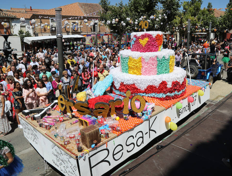 Miles de personas homenajean en Herrera al Cangrejo