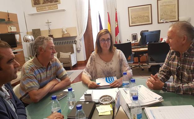 Villambroz estudia las fugas en el suministro de agua