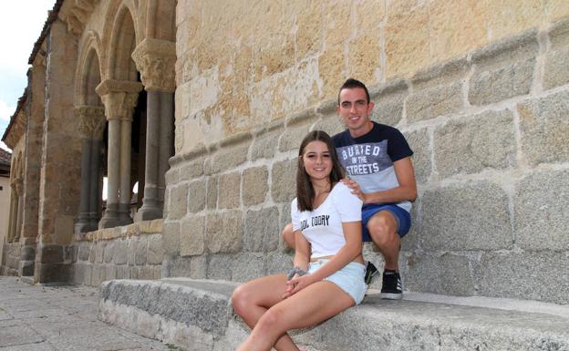 «Lo mejor es el buen ambiente que se crea entre todas las peñas y vecinos»